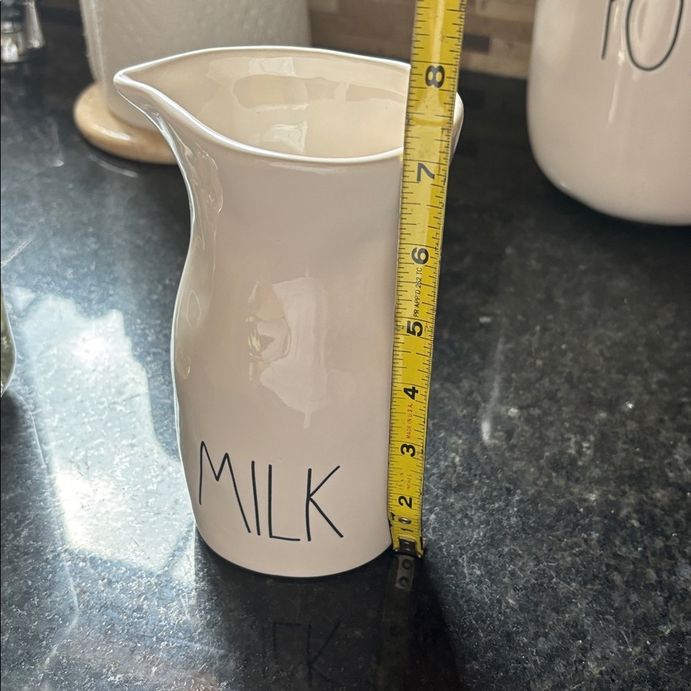 Rae Dunn
Milk - Picture 6 of 6